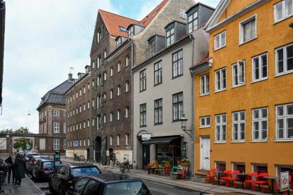 Cozy apartment in Christianshavn Copenhagen - image 17