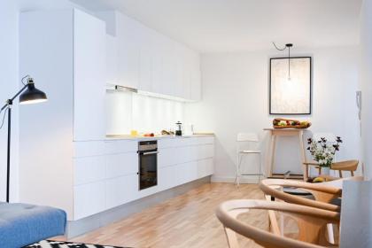 Beautiful 2-bedroom apartment in the heart of Copenhagen - image 1