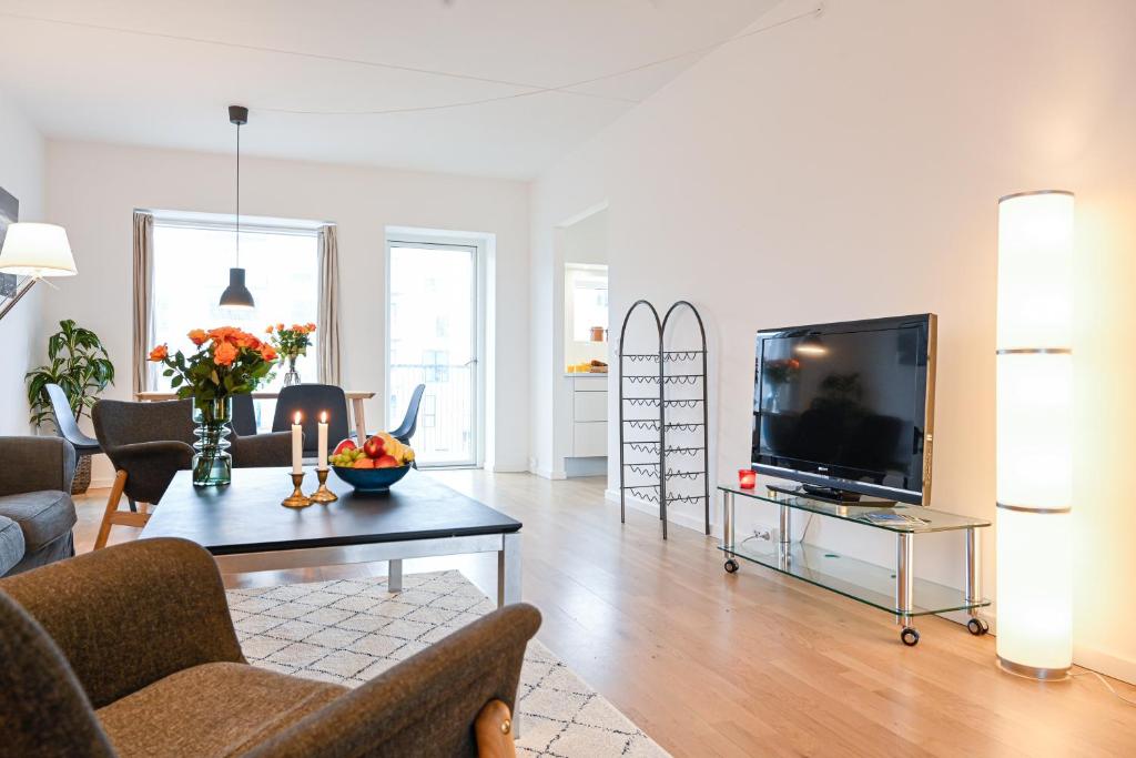 Modern 3-Bedroom Apartment near metro station in Copenhagen Ørestad - main image