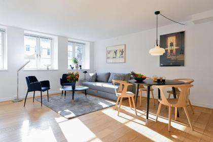 Lovely apartment in the heart of Copenhagen - image 1