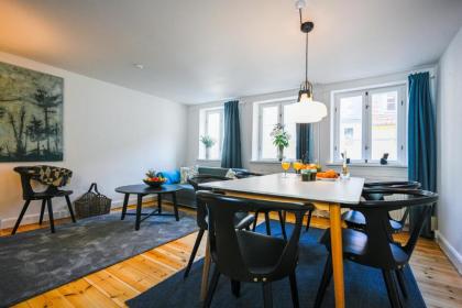 Brilliant 3 bedroom apartment in the heart of Copenhagen - image 4