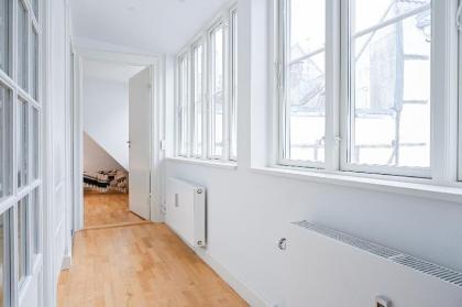 Fantastic apartment in the heart of Copenhagen - image 7
