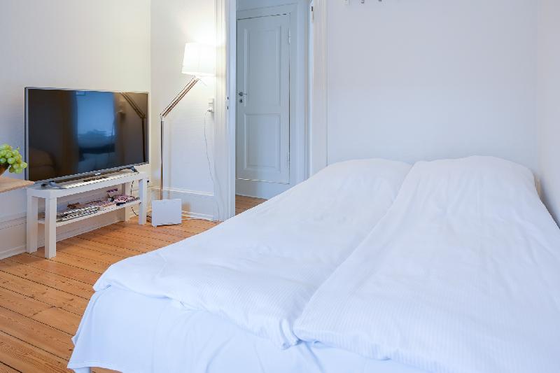 Cozy One-bedroom Apartment in Copenhagen Downtown - main image