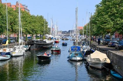 Beautiful 3-bedroom apartment in a lovely neighborhood of Christianshavn - image 11