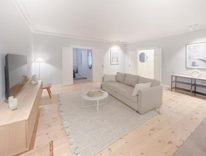 Stunning 3BR Flat by CPH Canals