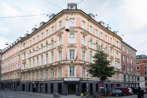 Good Morning Copenhagen Star - image 7