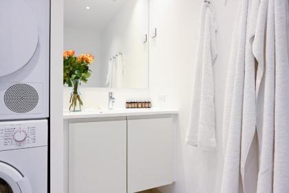 Three-bedroom Apartment with a Balcony in Copenhagen Ørestad near metro station - image 16