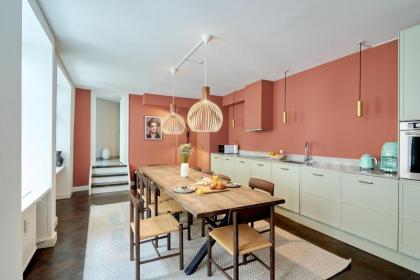 Stylish Spacious Flat w 3BR in Copenhagen City - image 25