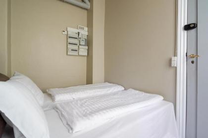Spacious 3B w Double Beds Copenhagen City Centre - image 24
