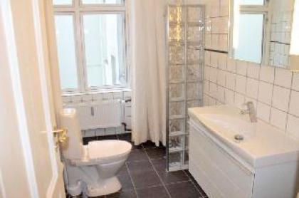 NEW 185m2 Apartment City centre next to Tivoli★ - image 4