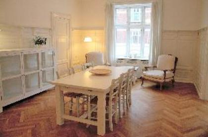NEW 185m2 Apartment City centre next to Tivoli★ - image 7