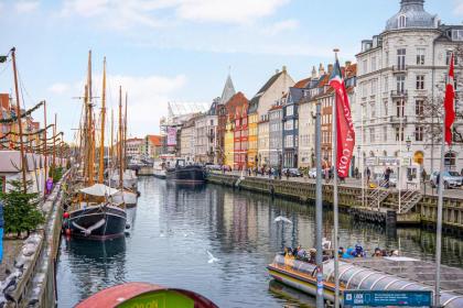 Sanders Main - Popular Two-Bedroom Duplex Apartment Next to Magical Nyhavn - image 23