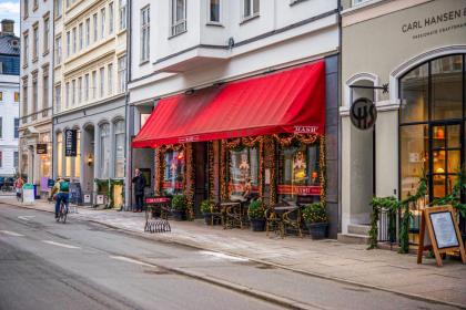 Sanders Main - Popular Two-Bedroom Duplex Apartment Next to Magical Nyhavn - image 27