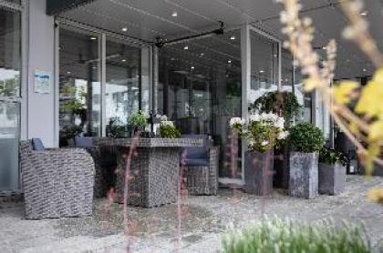 Hotel Lautrup Park - image 22