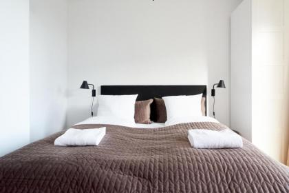 Stylish 2BR w Private Balcony in CPH City Centre - image 22