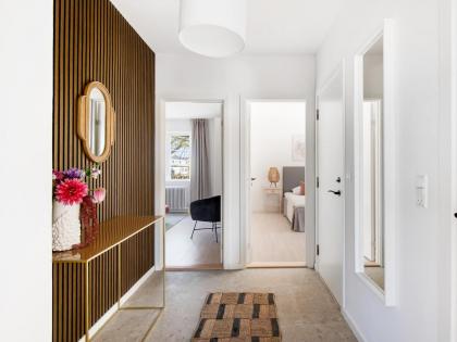 Sanders Charm - Endearing Two-Bedroom Apartment with Shared Garden - image 23