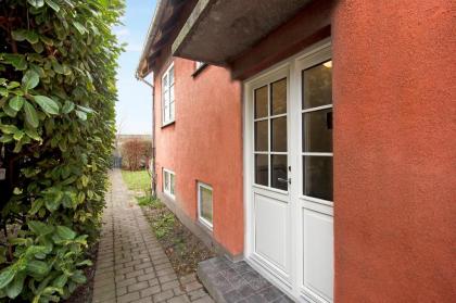 Sanders Nordre Digevej - Charming 3-bedroom Apartment with Shared Garden - image 22