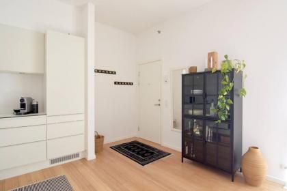 Nordic style top location balcon - image 25