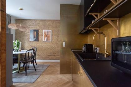 Extravagant-2 bedrooms-Bronze - image 29