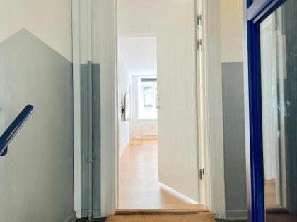 Spacious Apartment • Near the Harbour - image 24