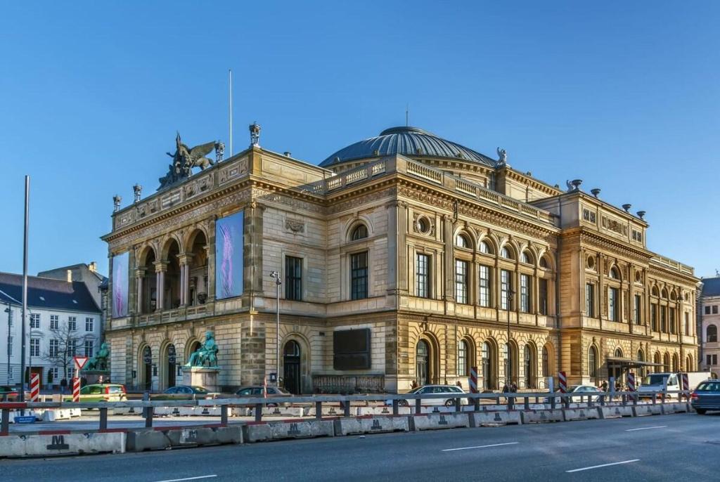 Perfect 3BR Flat in the Centre of Copenhagen - image 6